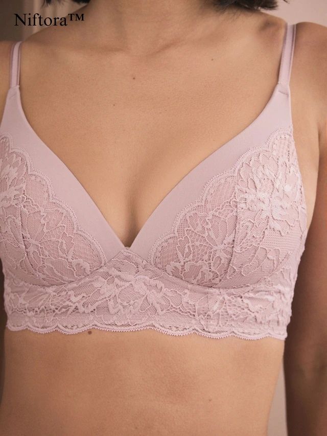 Niftora™ Soft Pink Non-Wire Lace Bra